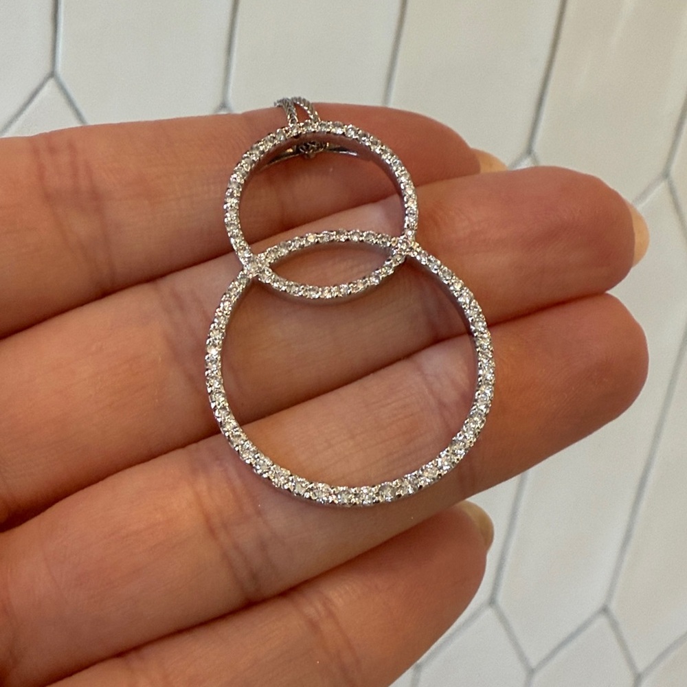 Roberto Coin 18k gold and diamond Double Circle Pendant - Picture 5 of 16
